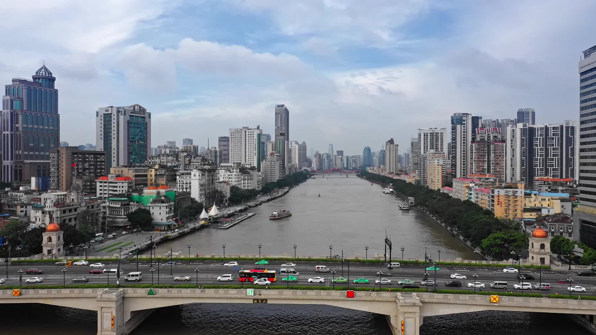 广州城市旧城区实拍视频视频的预览图