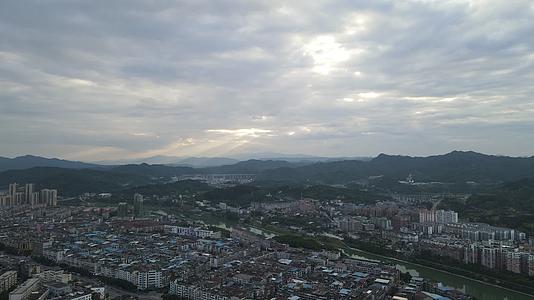湖南湘西城市建设4K航拍视频视频的预览图