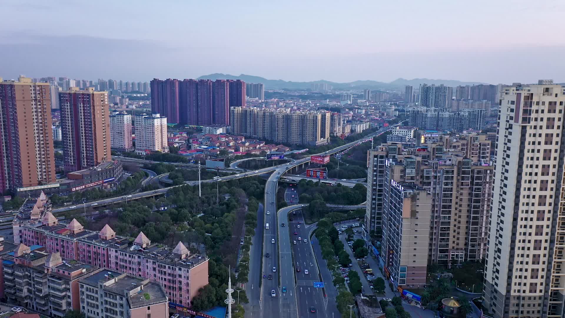 岳阳城市航拍视频视频的预览图