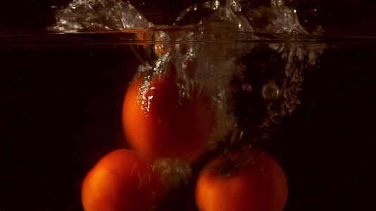 西红柿土豆静帧创意动画视频视频的预览图