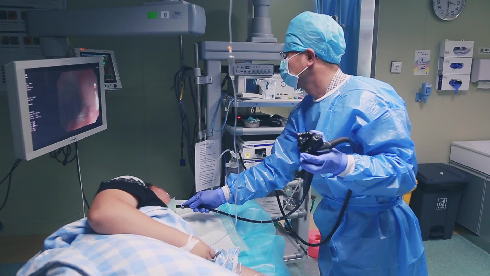 医院医生做手术医疗器械视频的预览图