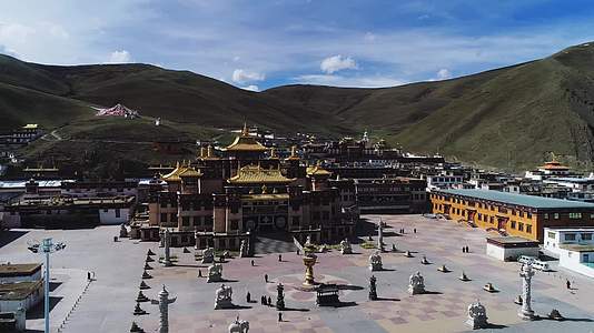 藏族寺庙视频的预览图