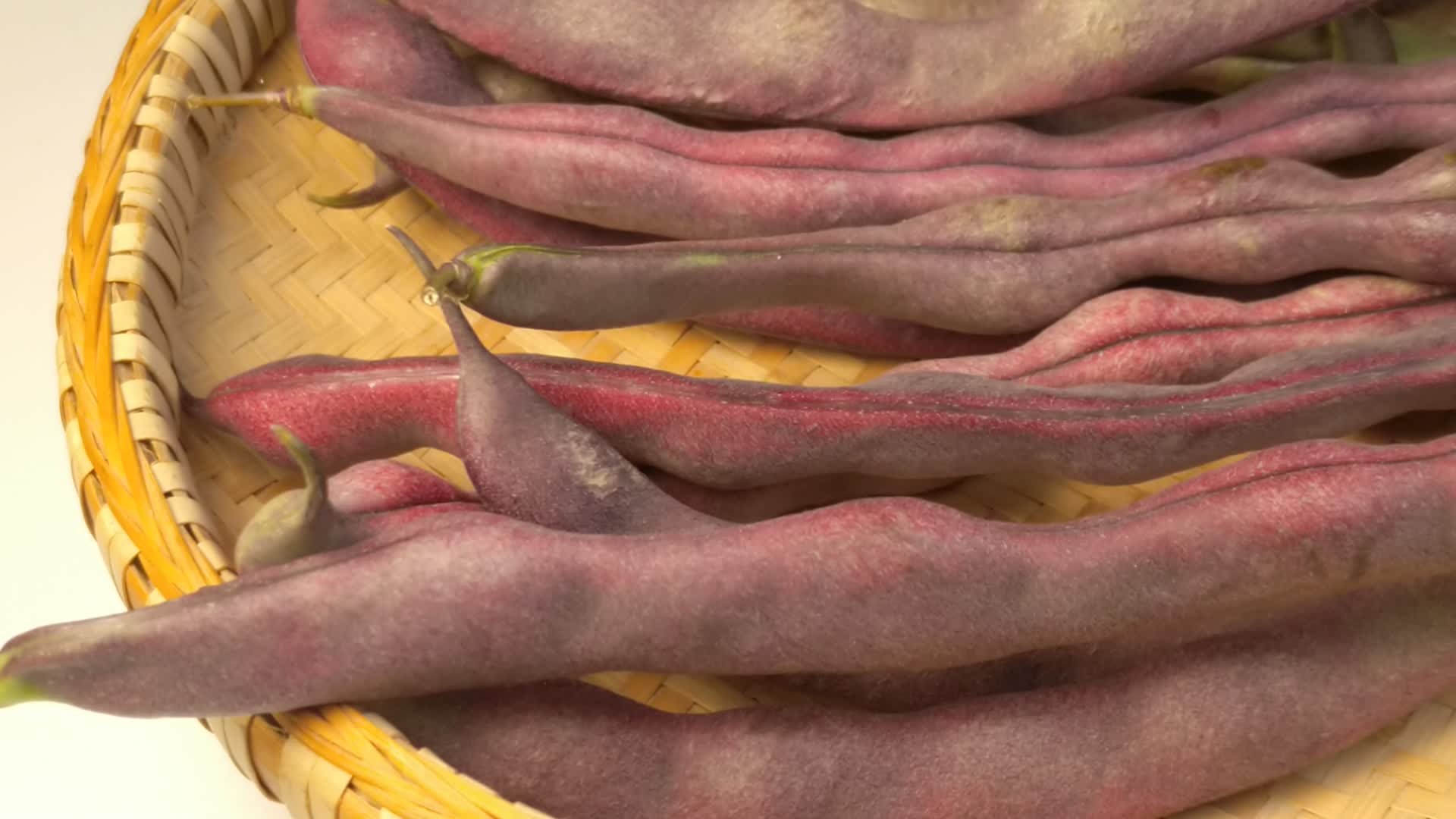紫色四季豆视频的预览图