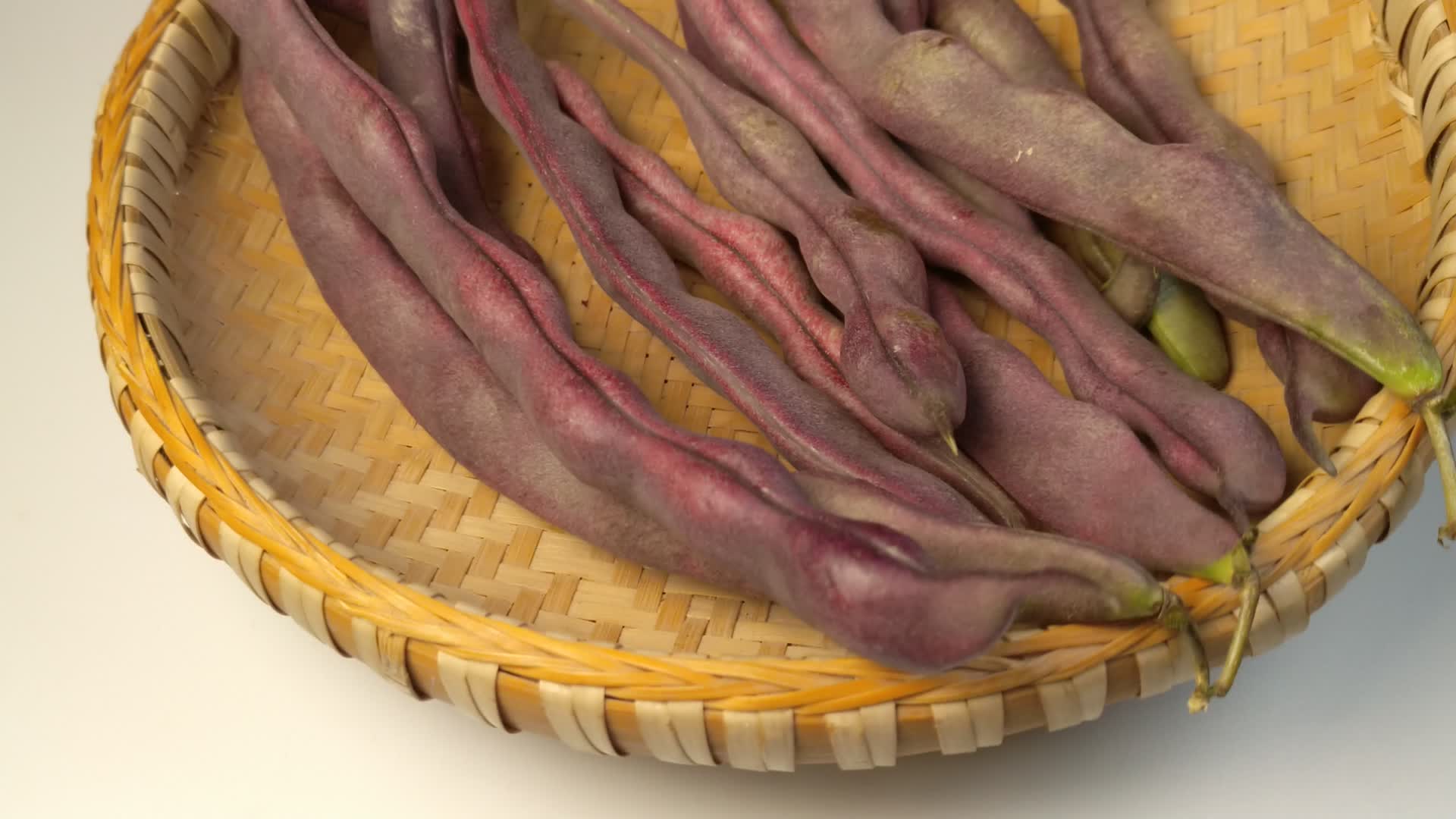 紫色四季豆视频的预览图