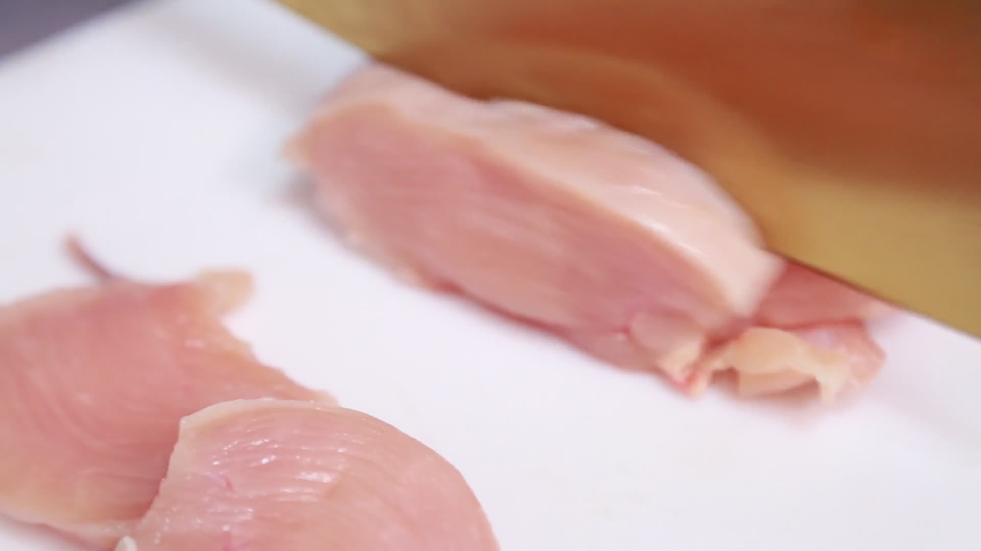 高蛋白低脂健身鸡胸肉视频的预览图