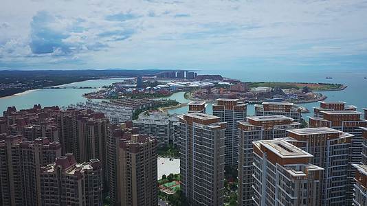 海南儋州城市建筑航拍视频视频的预览图