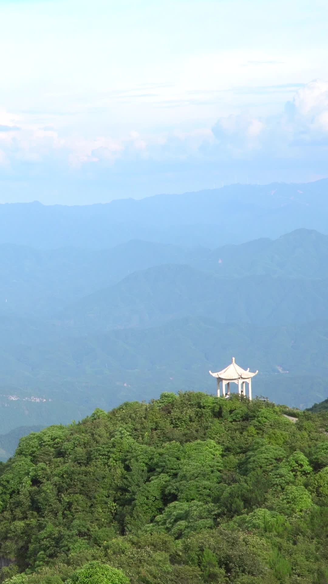湖南郴州回龙山景区自然风光视频的预览图