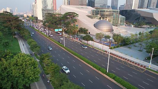 深圳红荔路城市交通车流视频的预览图