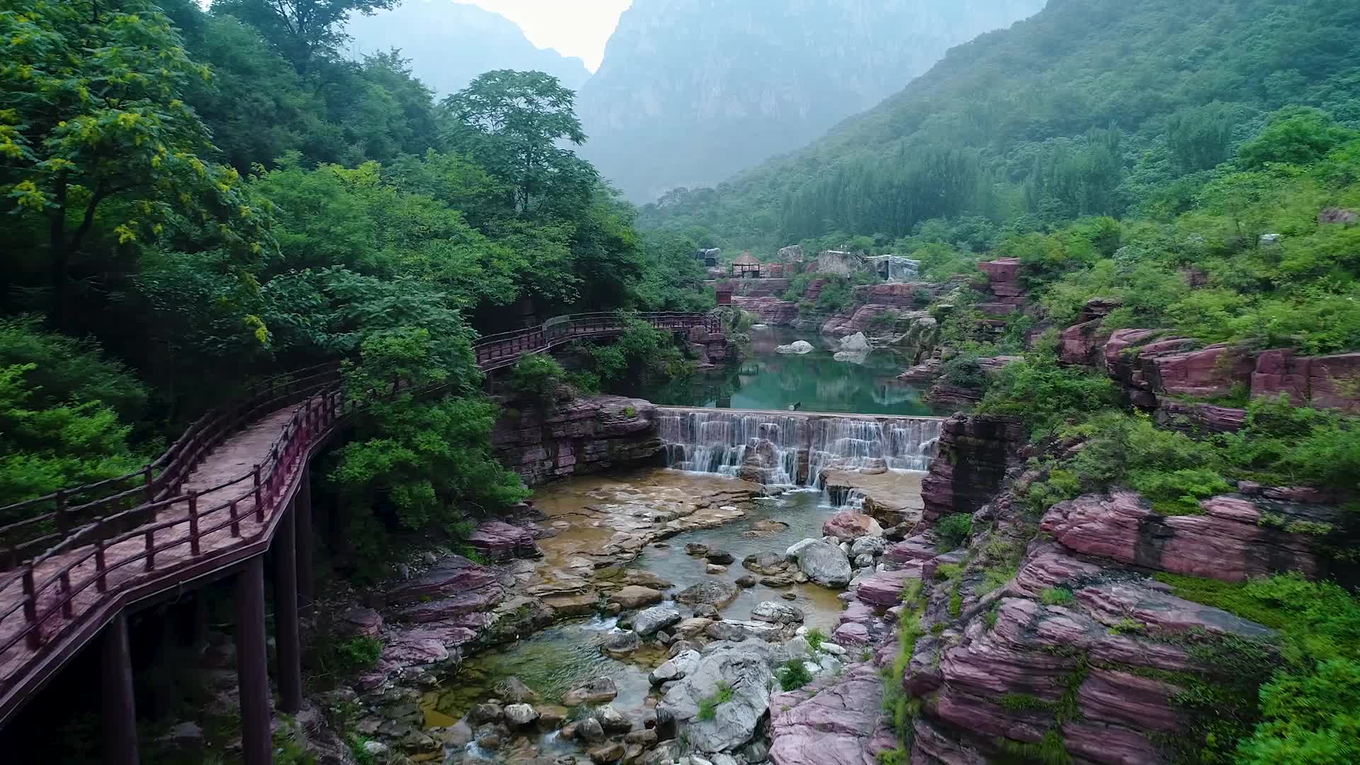 云台山峡谷景区视频的预览图