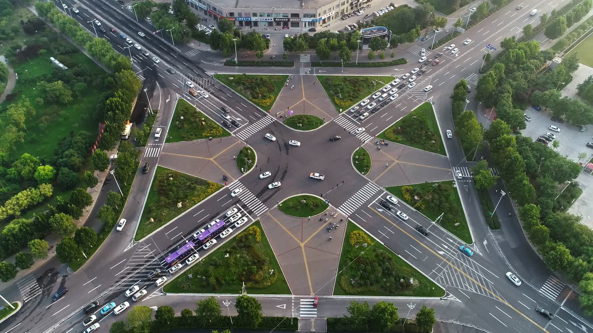 城市十字路口视频的预览图
