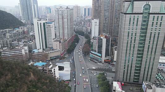 贵阳北京路城市交通车流视频的预览图