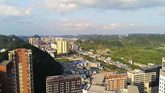 安顺城市航拍风景驼宝山公园安顺东航拍视频的预览图