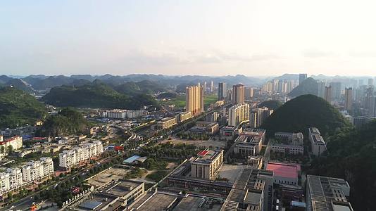 安顺城市航拍风景驼宝山公园安顺东航拍视频的预览图