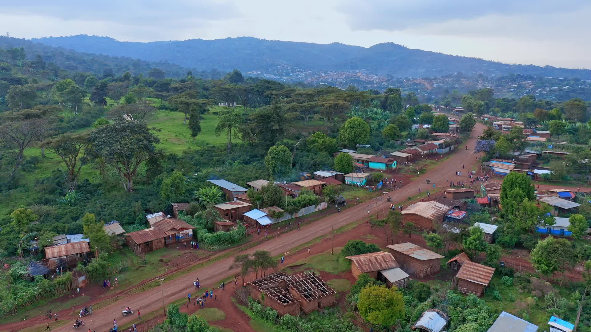 非洲埃塞俄比亚居民区航拍视频视频的预览图