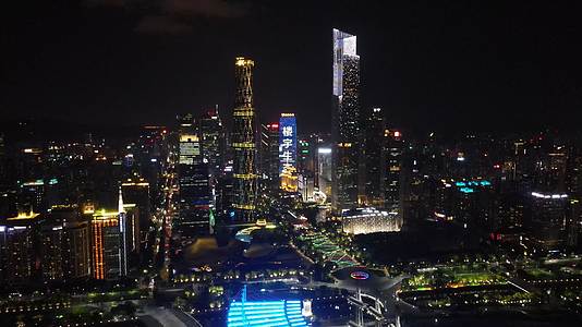 广州夜景珠江新城CBD高空航拍视频的预览图
