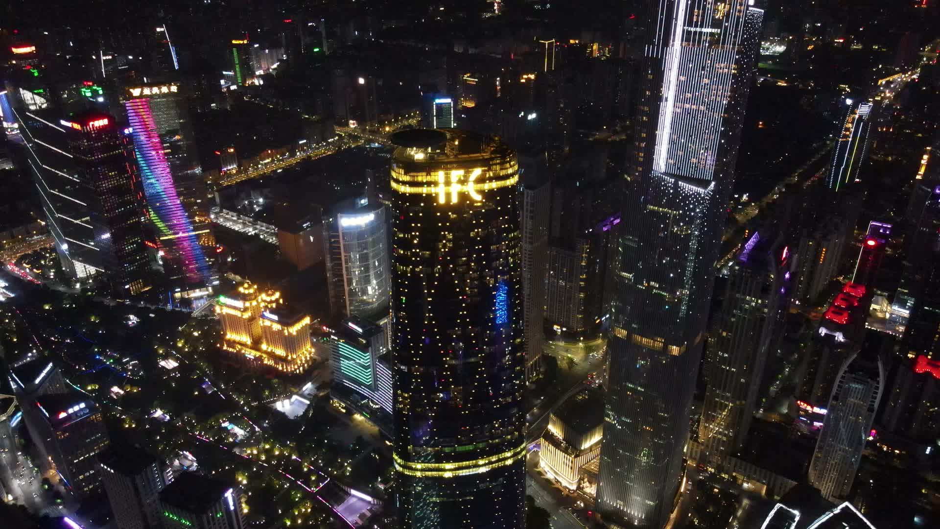 广州夜景珠江新城CBD高空航拍视频的预览图