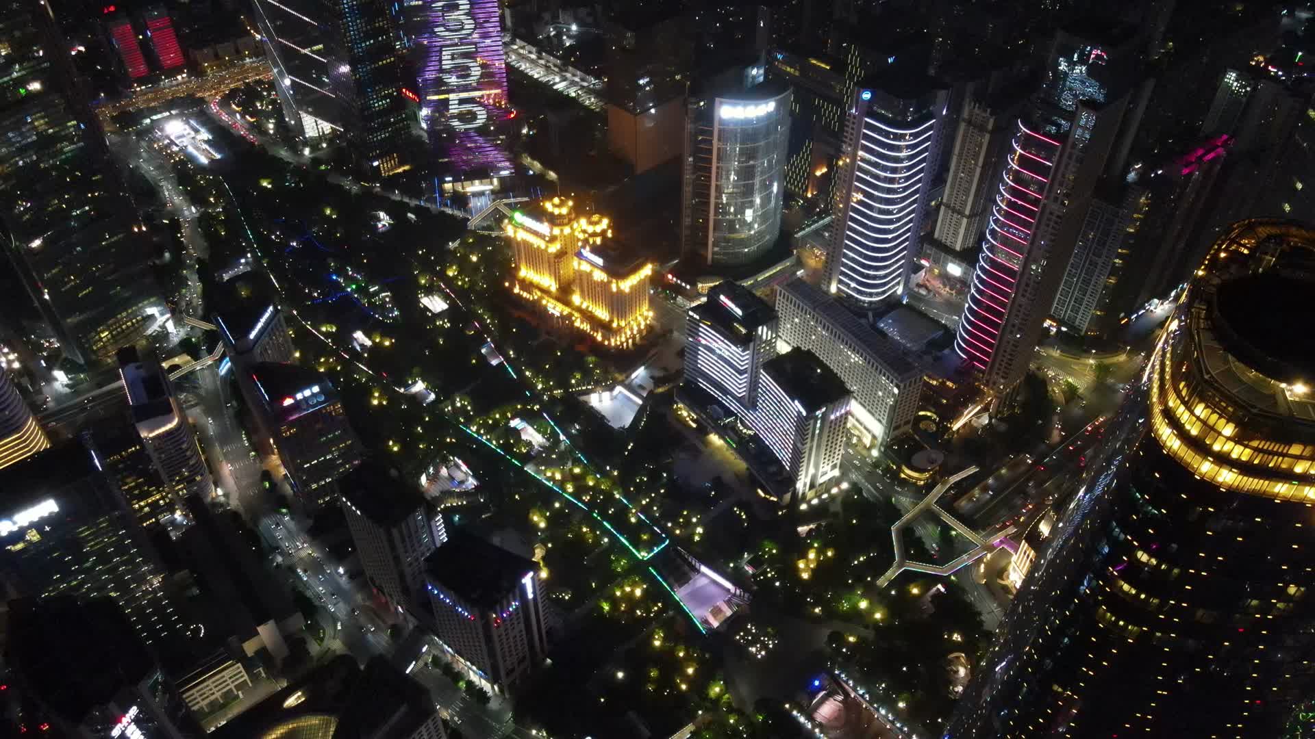 广州珠江新城CBD夜景灯光城市高空航拍视频的预览图