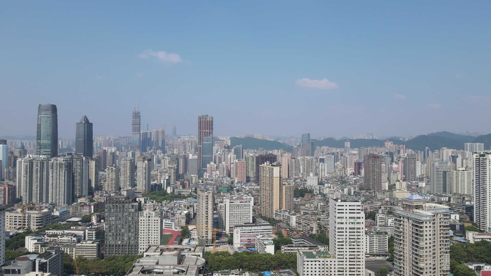 贵州贵阳城市高楼商务建筑4K航拍视频视频的预览图