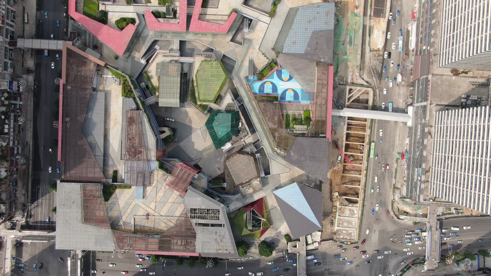 航拍贵州贵阳花果园购物中心视频的预览图