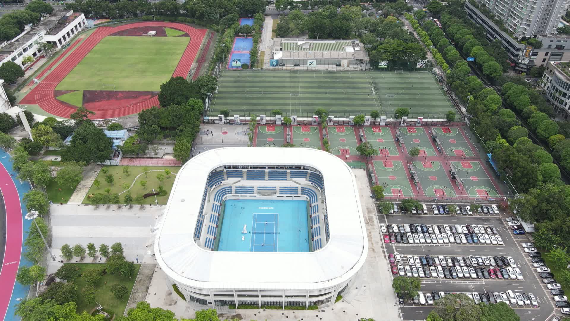 航拍广州天河区天河体育中心其他各类场馆航拍视频视频的预览图