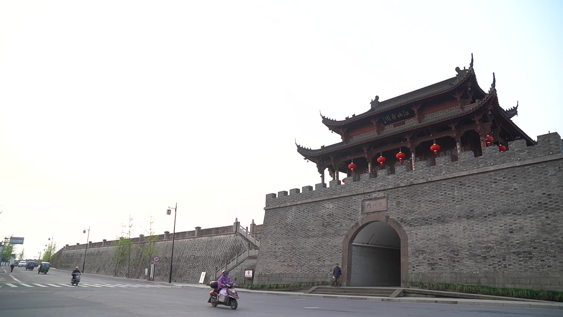 浙江杭州富春江建筑实拍视频视频的预览图