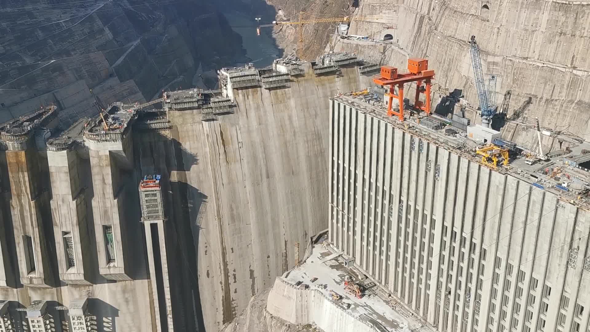 大型水电工程场景视频的预览图