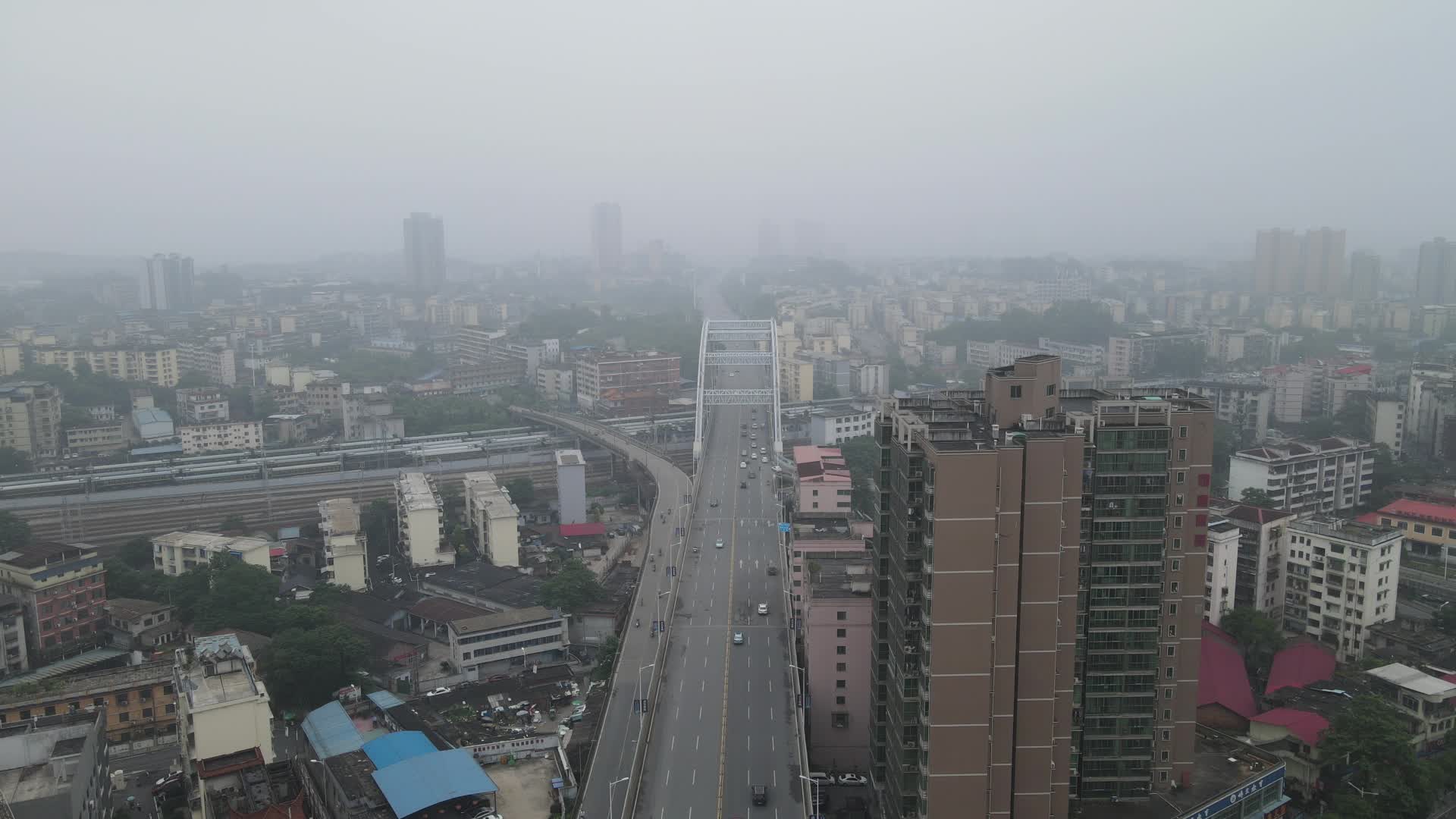 湖南衡阳城市交通航怕视频的预览图