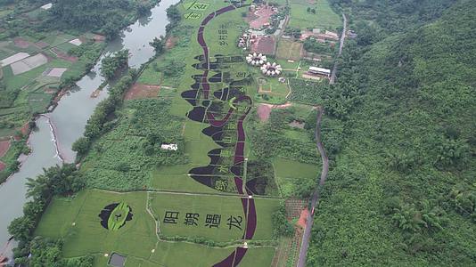 乡村振兴航拍广西桂林遇龙河畔视频的预览图