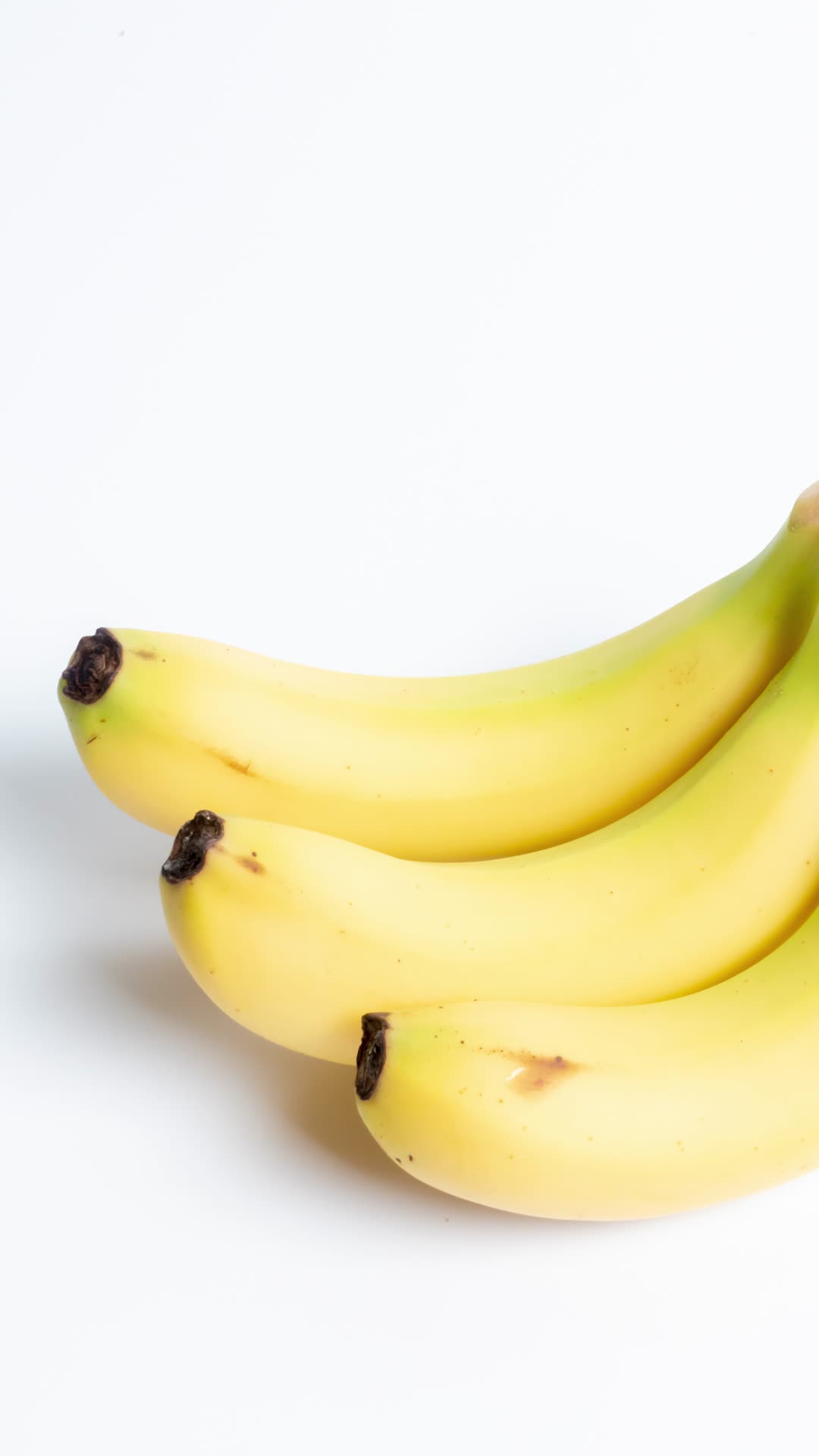 新鲜水果香蕉特写4k实拍视频的预览图