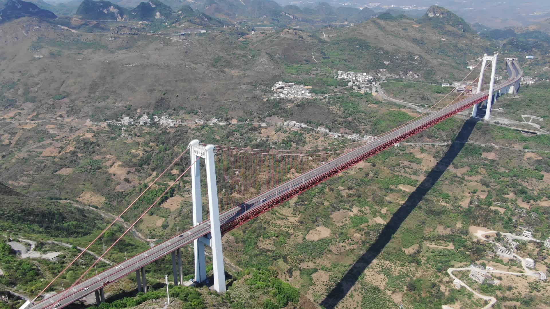 贵州安顺世界高桥坝陵河大桥山川风景航拍4k视频的预览图
