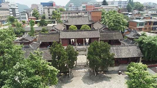 贵州安顺文庙建筑航拍视频4K视频的预览图