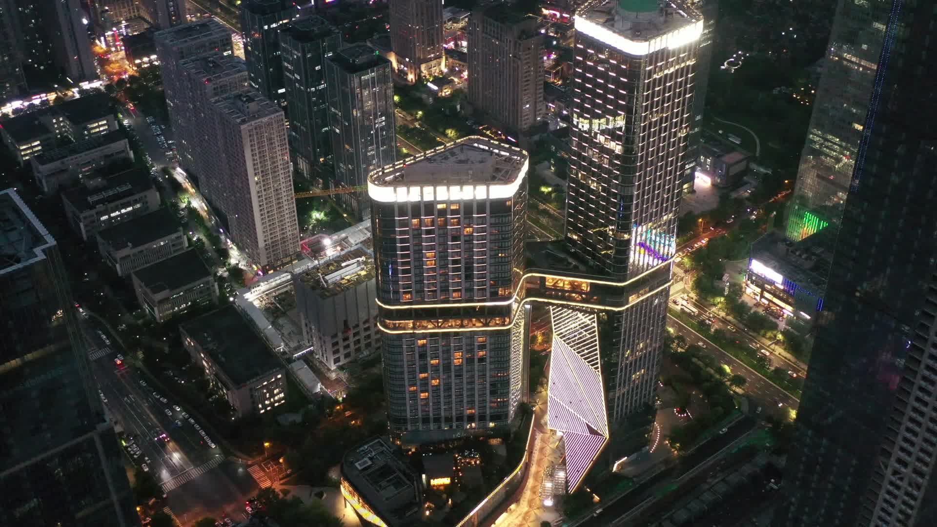 航拍西安高新城市夜景视频的预览图