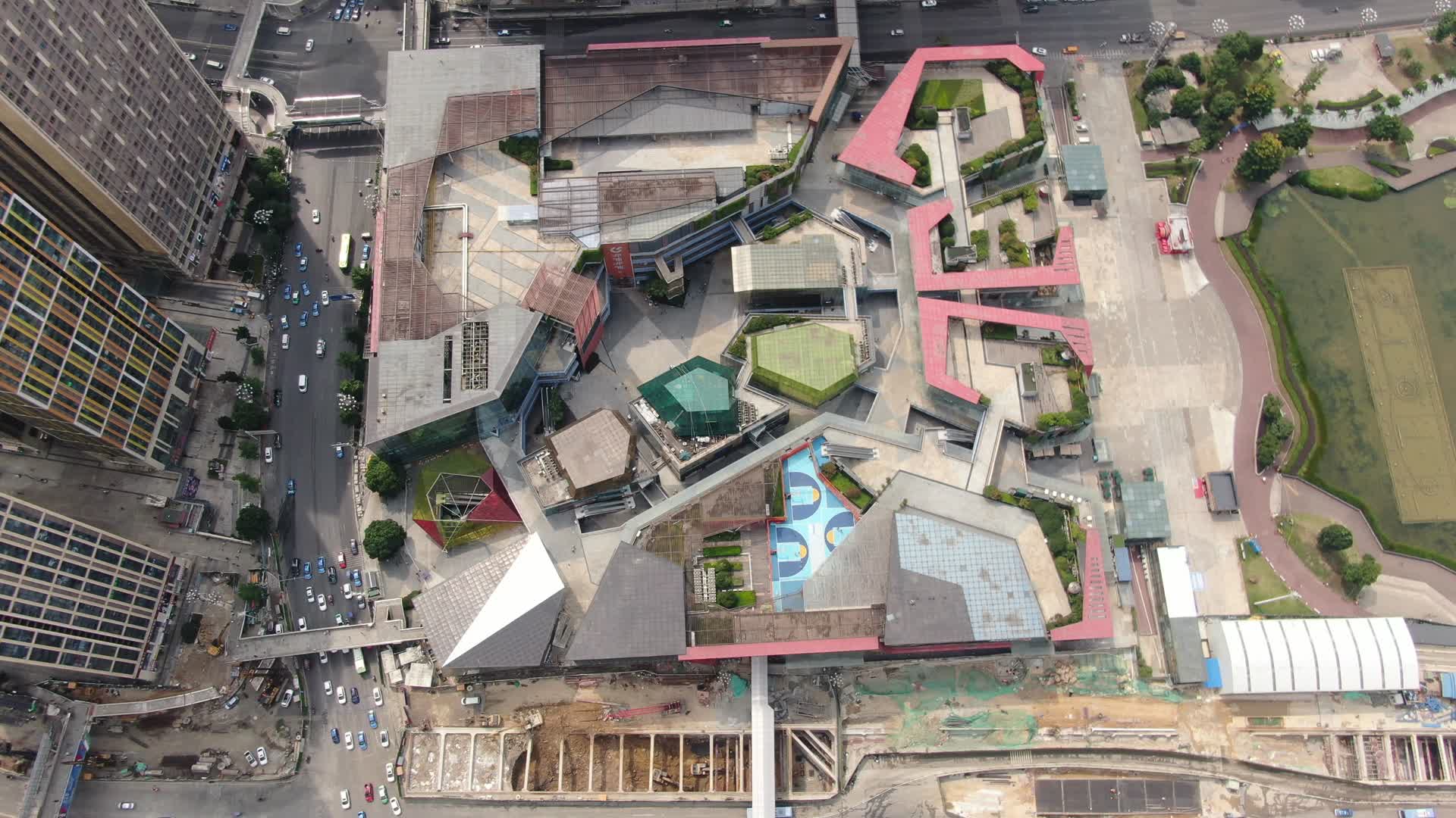 贵州贵阳花果园购物中心4K航拍视频的预览图