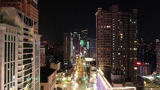 贵阳中华路商业街夜景灯光航拍视频视频的预览图