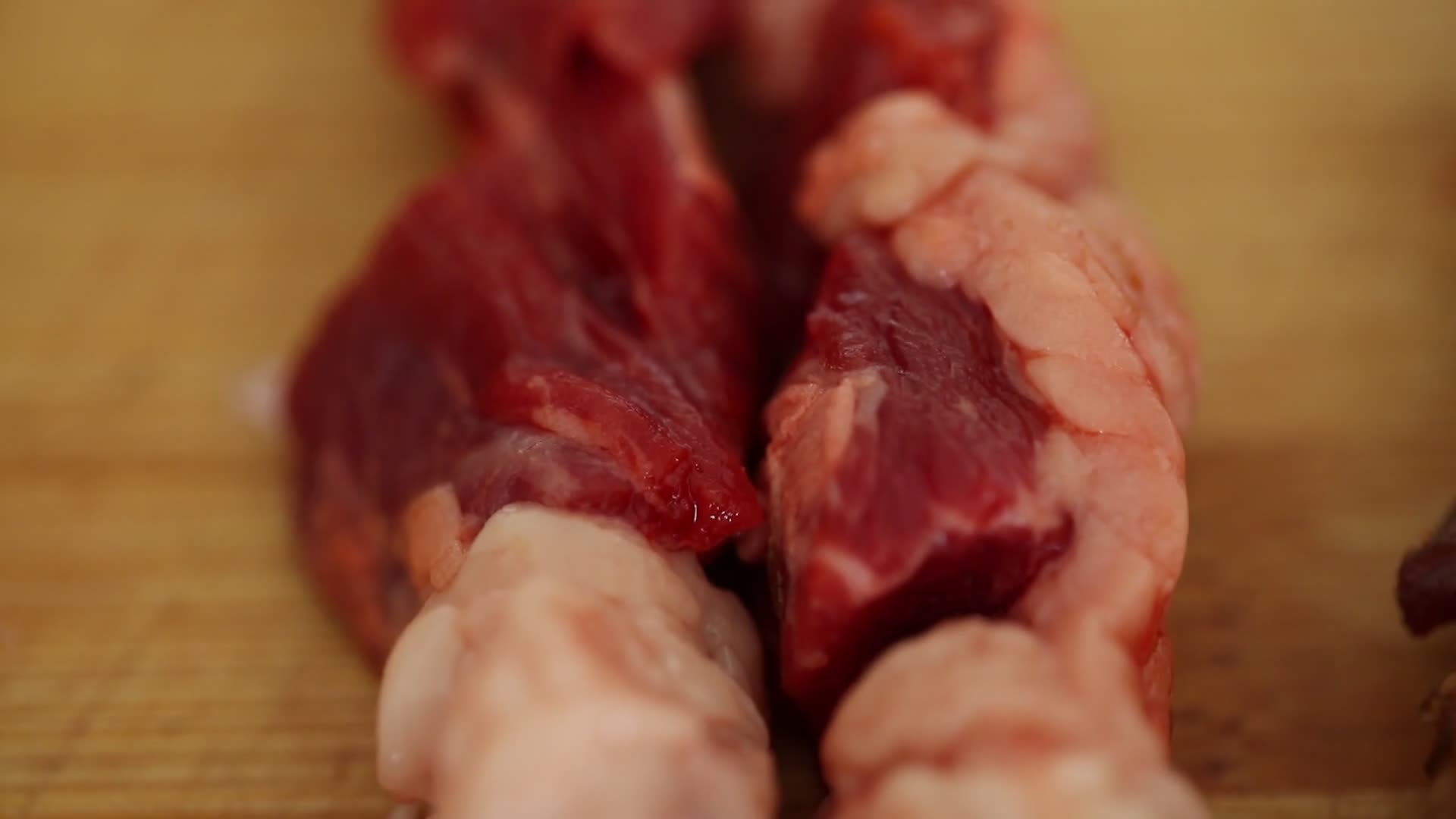羊肉串烤肉串视频的预览图