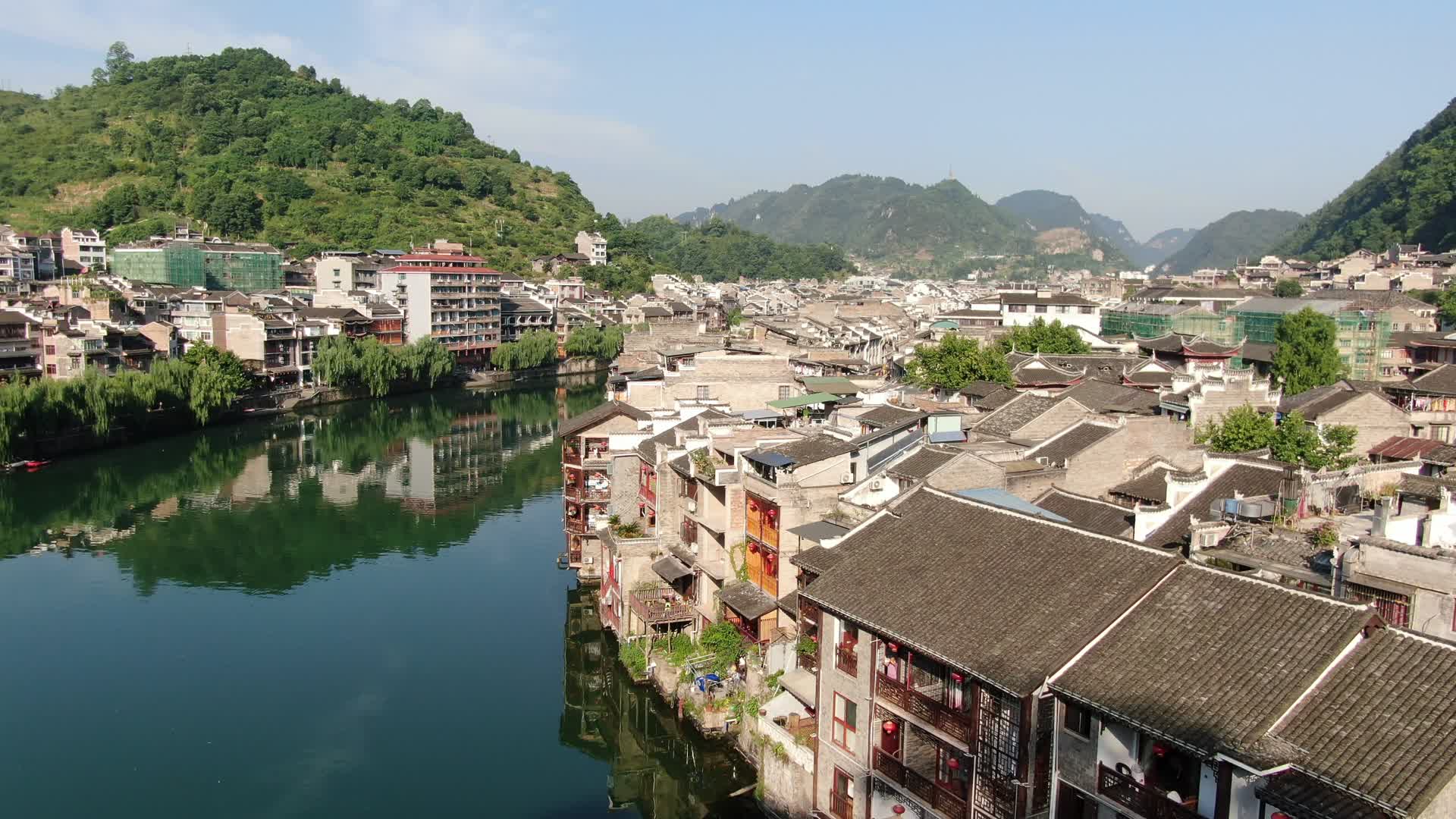 贵州黔东南镇远古镇5A景区航拍视频的预览图