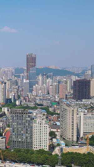 贵阳城市高楼商务建筑竖屏航拍视频的预览图