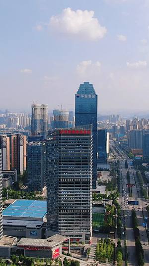 城市高楼商务建筑金融中心竖屏航拍视频的预览图