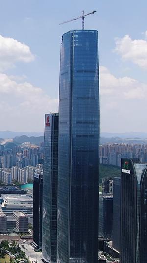 贵阳第一高楼贵阳金融中心竖屏航拍视频的预览图