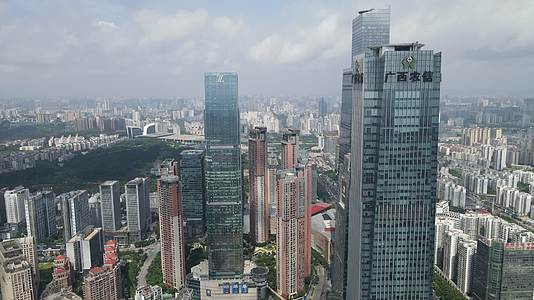 航拍广西南宁城市高楼商务建筑视频的预览图