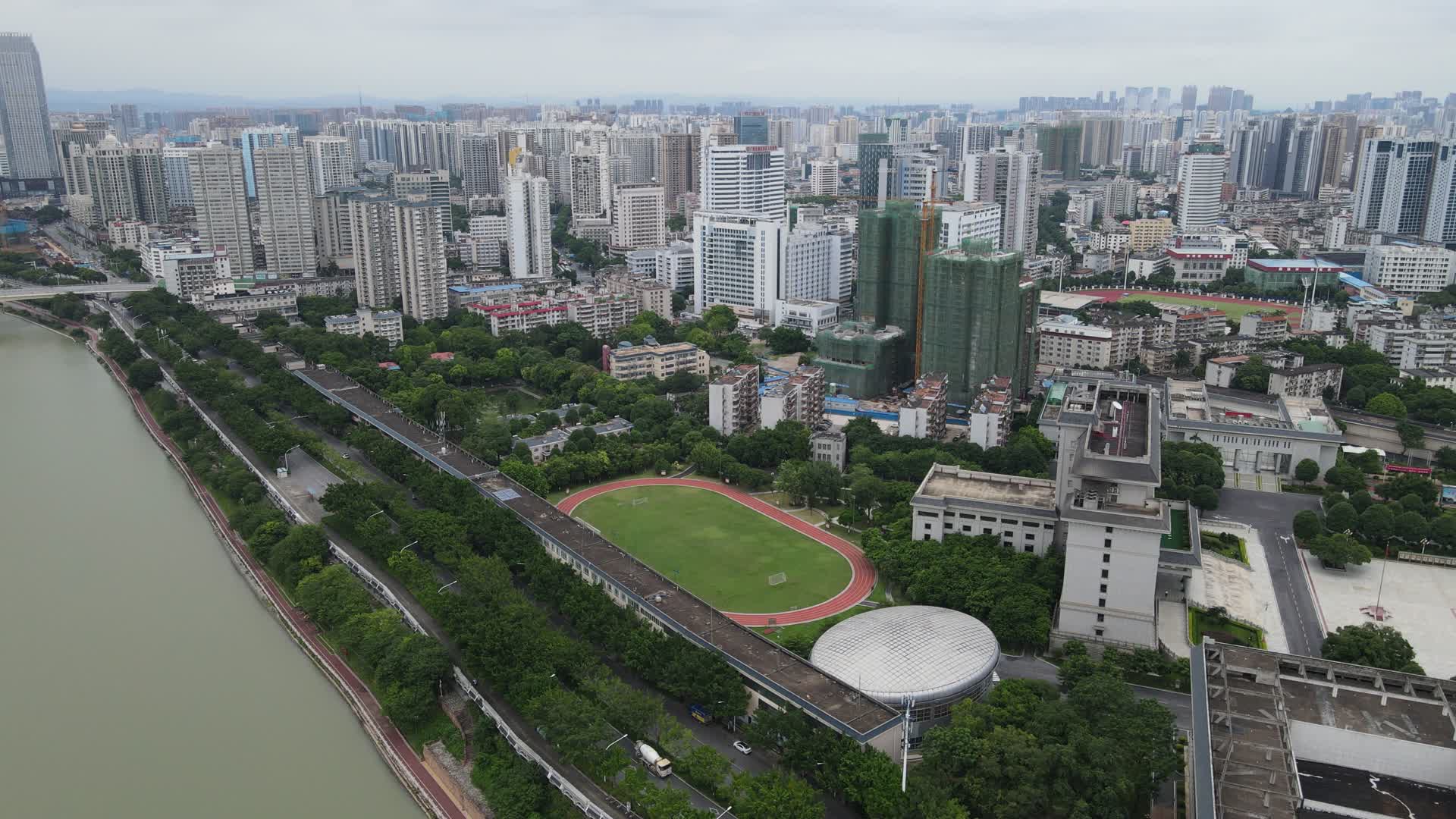 广西南宁城市建设航拍视频视频的预览图