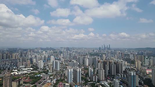 广西南宁城市全景蓝天白云天际线航拍视频视频的预览图