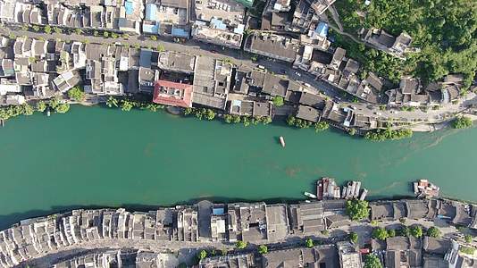 贵州镇远古镇5A景区舞阳河两岸古建筑航拍视频的预览图