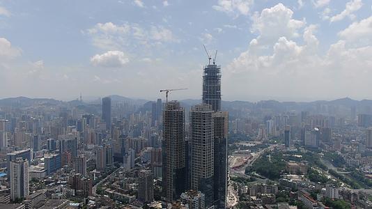 贵州贵阳城市在建商务高楼航拍视频视频的预览图