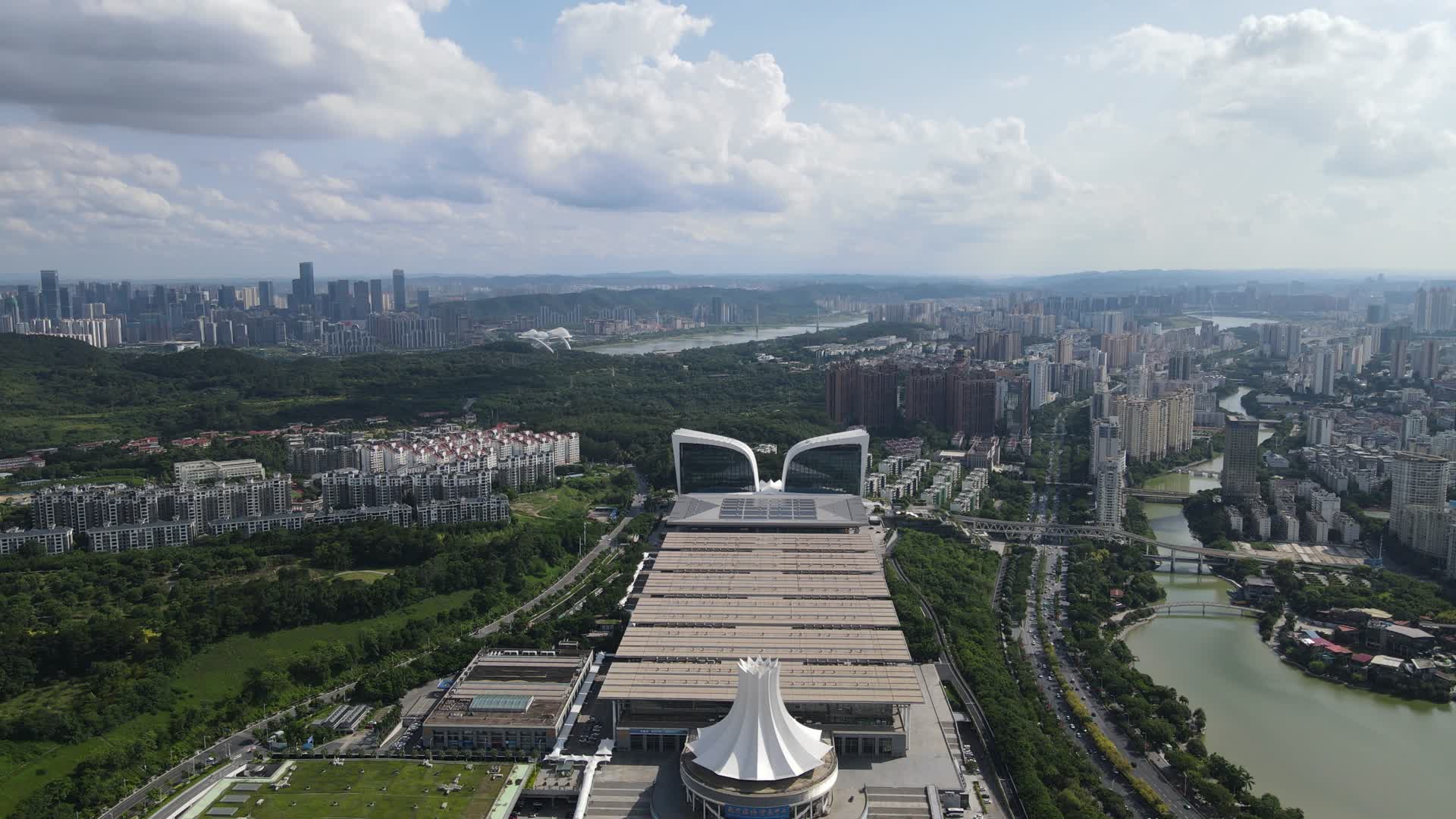 广西南宁国际会展中心航拍视频视频的预览图