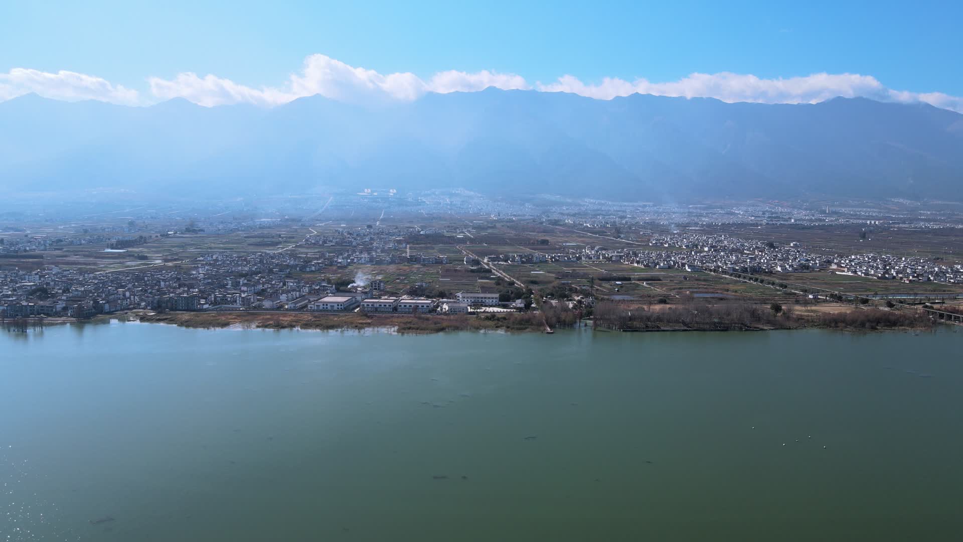 洱海风景区航拍视频的预览图