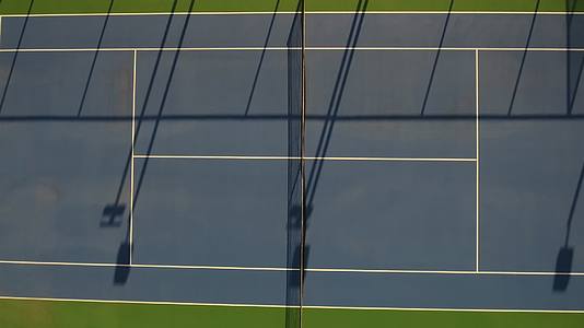 4K网球场实拍视频的预览图