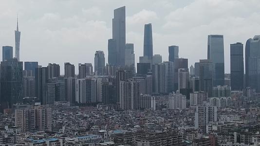 广州珠江新城CBD建筑群视频的预览图