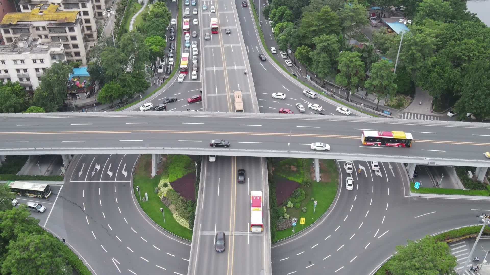 天河立交航拍广州城市交通视频的预览图