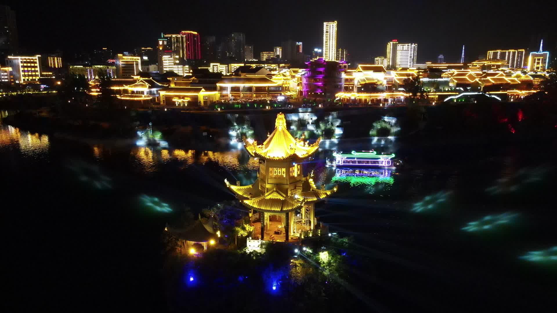 贵州铜仁古城夜景灯光航拍视频的预览图